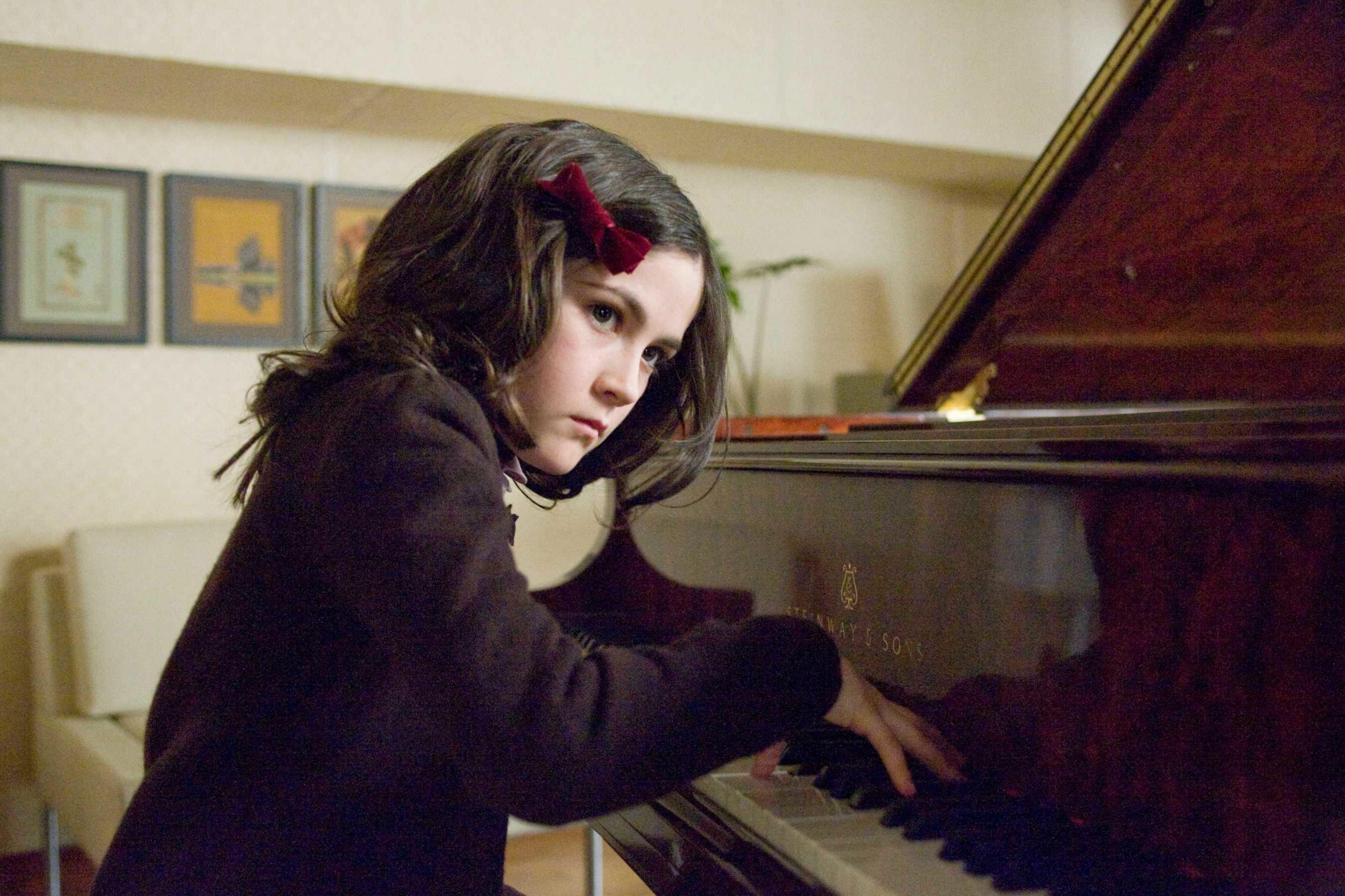 “Orphan”, del español Collet-Serra, desata la polémica en Estados Unidos “Orphan”, del español Collet-Serra, desata la polémica en Estados Unidos