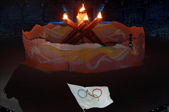Juegos de Vancouver cierran con ceremonia cargada de humor, música y orgullo Juegos de Vancouver cierran con ceremonia cargada de humor, música y orgullo