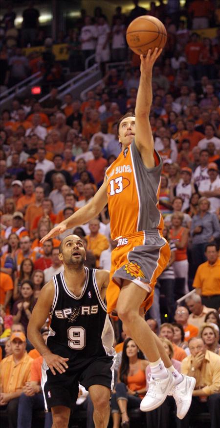 Los Suns ganan en casa en un 5 de mayo histórico Los Suns ganan en casa en un 5 de mayo histórico