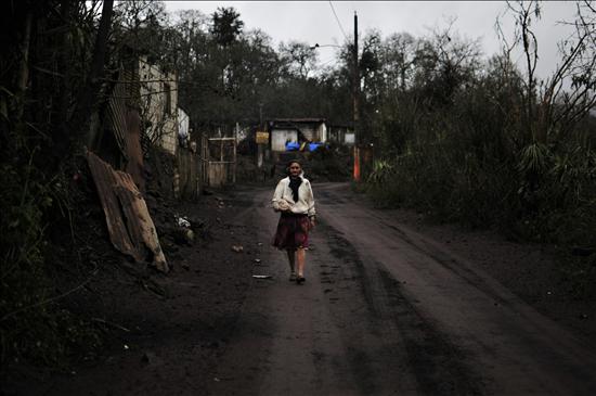 Muerte, destrucción y desolación deja erupción de volcán en Guatemala Muerte, destrucción y desolación deja erupción de volcán en Guatemala