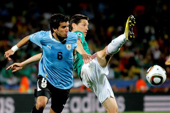 Uruguay y México avanzan, Francia fracasa y Sudáfrica se despide de su Mundial Uruguay y México avanzan, Francia fracasa y Sudáfrica se despide de su Mundial