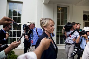 LA GOBERNADORA DE ARIZONA SE REÚNE CON OBAMA