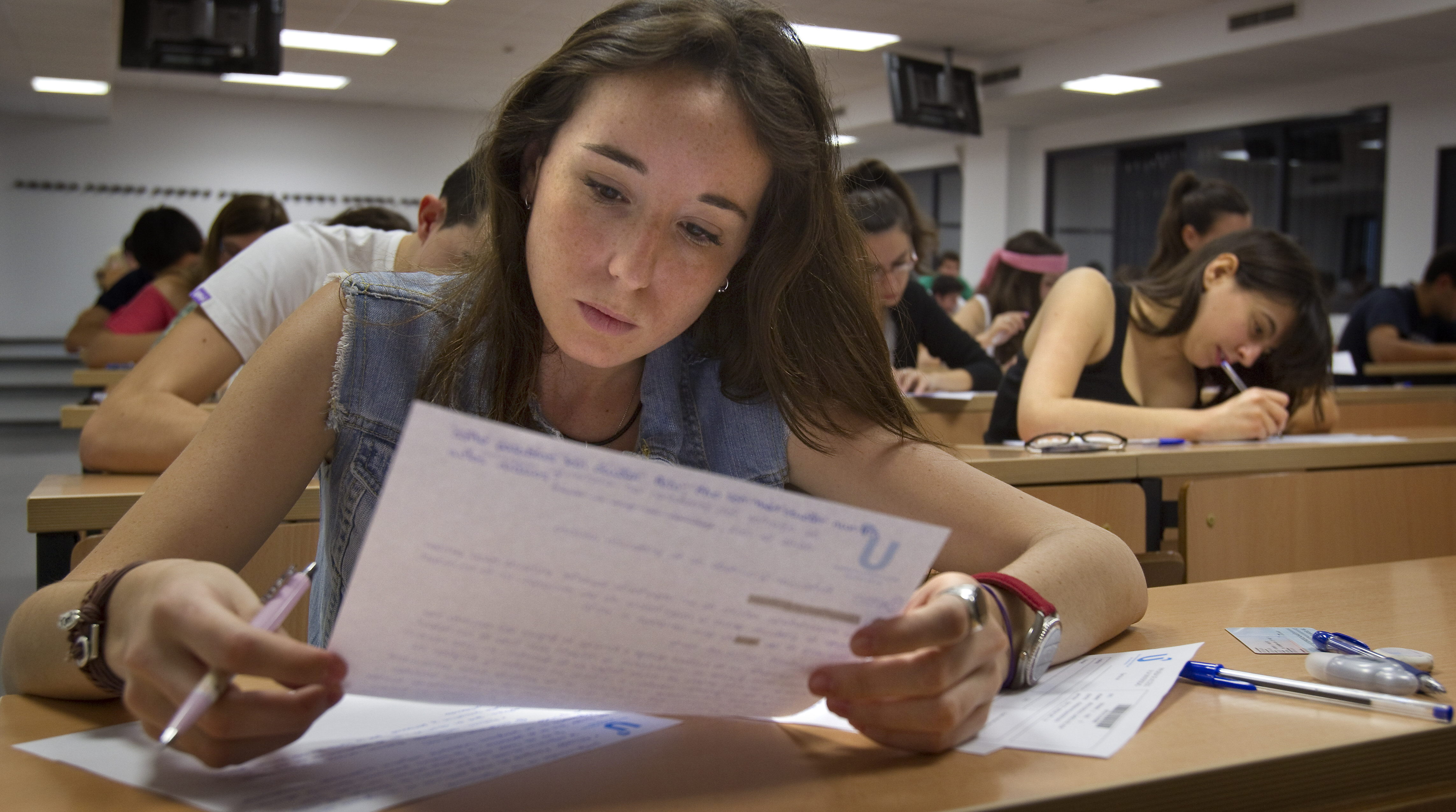 Aumenta el número de alumnos de estudios étnicos a pesar de la nueva ley que los limita Aumenta el número de alumnos de estudios étnicos a pesar de la nueva ley que los limita