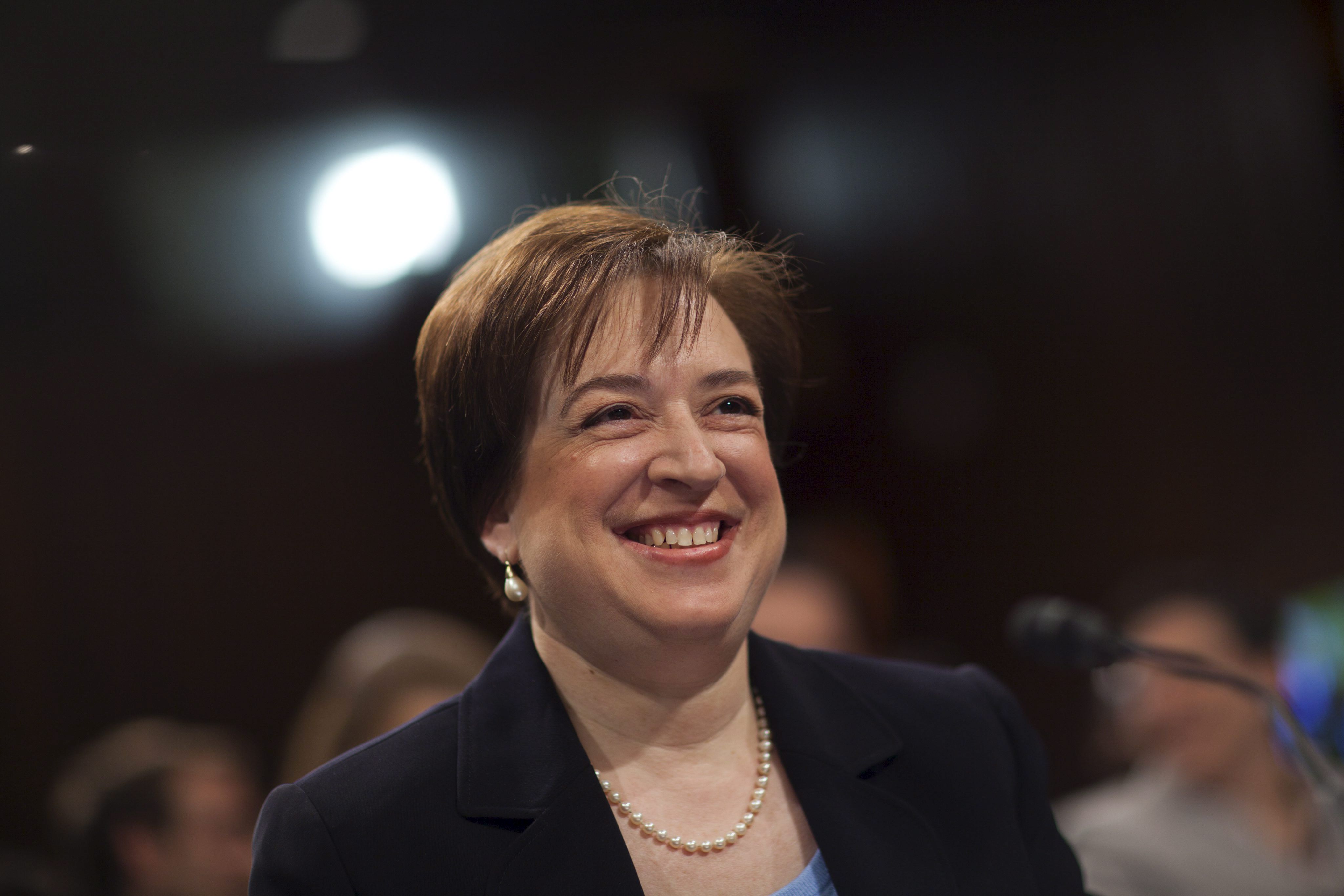 El Senado da a Obama otra victoria al aprobar a Kagan como cuarta juez Supremo El Senado da a Obama otra victoria al aprobar a Kagan como cuarta juez Supremo
