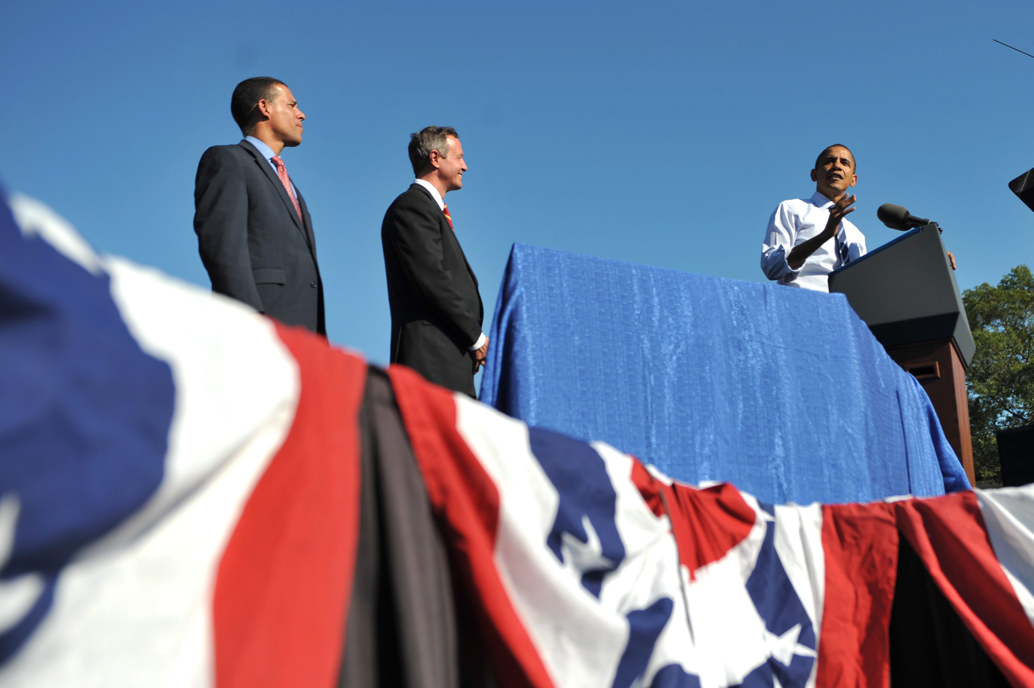 Obama busca estimular logros escolares de hispanos Obama busca estimular logros escolares de hispanos