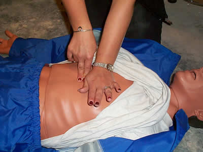 Nuevas pautas para aplicar reanimación cardiopulmonar Nuevas pautas para aplicar reanimación cardiopulmonar