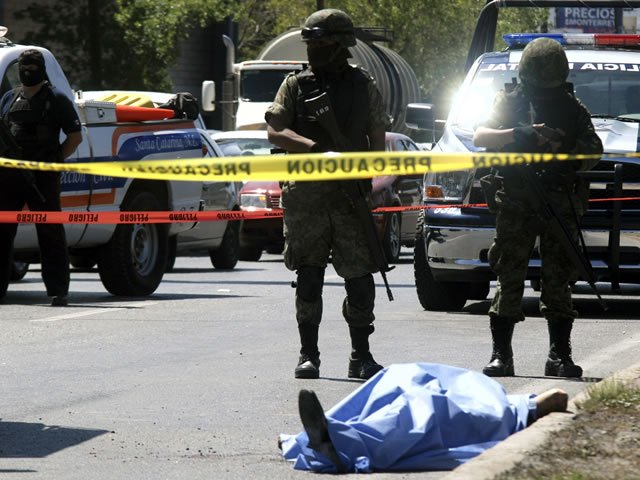 Suman 24 los muertos registrados en las últimas horas en Acapulco, México Suman 24 los muertos registrados en las últimas horas en Acapulco, México