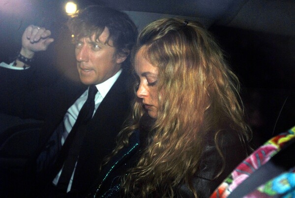 Paulina Rubio devastada tras muerte de su papá Paulina Rubio devastada tras muerte de su papá