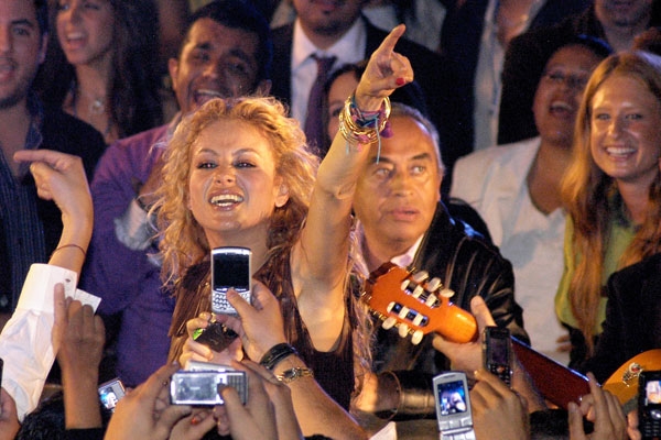 Fallece papá de Paulina Rubio Fallece papá de Paulina Rubio