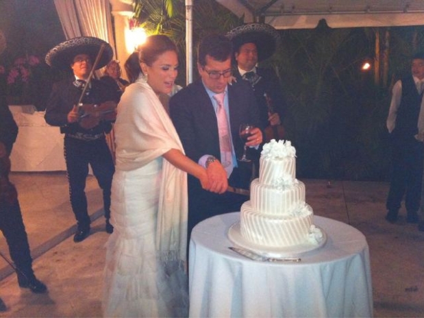 Angélica Vale ya se casó por lo civil Angélica Vale ya se casó por lo civil