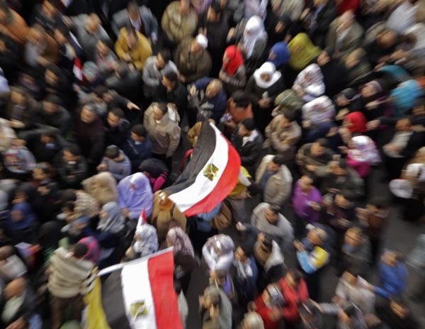 Egipto evalúa costo de disturbios, manifestantes siguen firmes Egipto evalúa costo de disturbios, manifestantes siguen firmes
