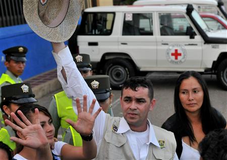 FARC entregan a concejal colombiano cautivo desde 2009 en exitoso operativo