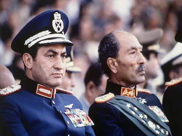 Mubarak: La caída de un sobreviviente