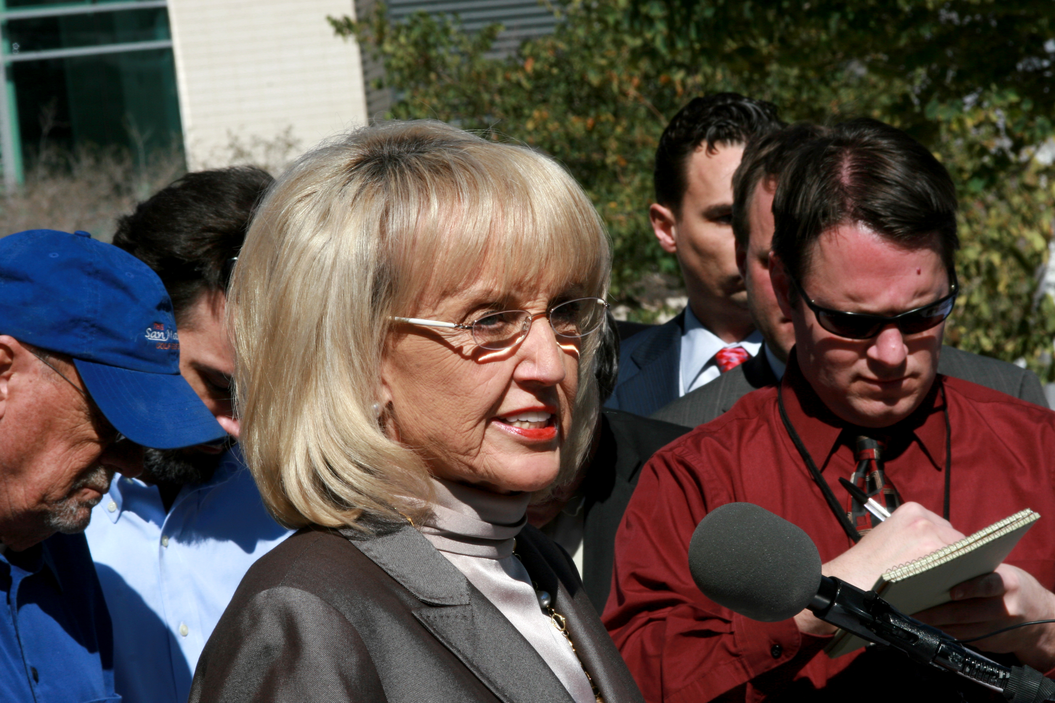 Corte de Apelaciones rechaza pedido del estado de Arizona respecto a SB 1070 Corte de Apelaciones rechaza pedido del estado de Arizona respecto a SB 1070