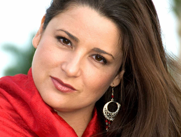 “Esa parte que se esconde”, poesía sensual con un toque de amor y brisa caribeña “Esa parte que se esconde”, poesía sensual con un toque de amor y brisa caribeña