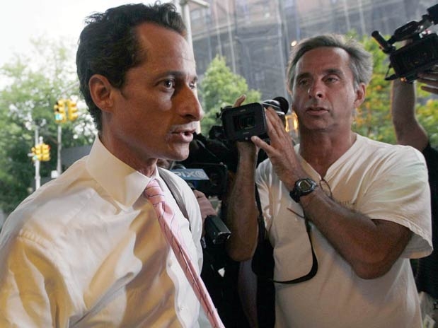 Weiner anuncia su renuncia tras escándalo sexual Weiner anuncia su renuncia tras escándalo sexual