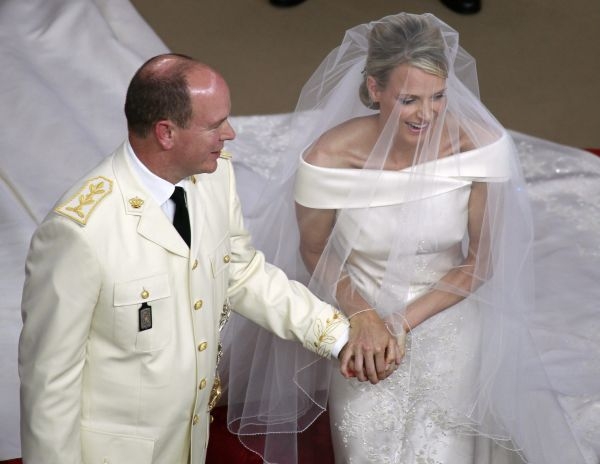 Alberto de Mónaco y Charlene Wittstock ya son marido y mujer Alberto de Mónaco y Charlene Wittstock ya son marido y mujer