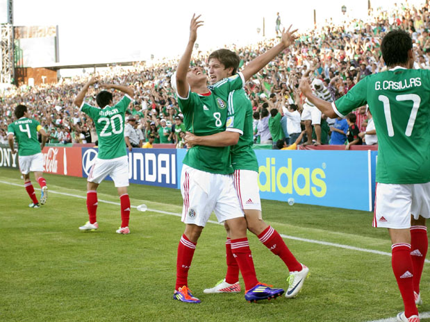 México vence 2-0 a Uruguay y es campeón mundial México vence 2-0 a Uruguay y es campeón mundial