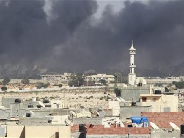 Gaddafi luchará hasta el final,rebeldes toman complejo Gaddafi luchará hasta el final,rebeldes toman complejo