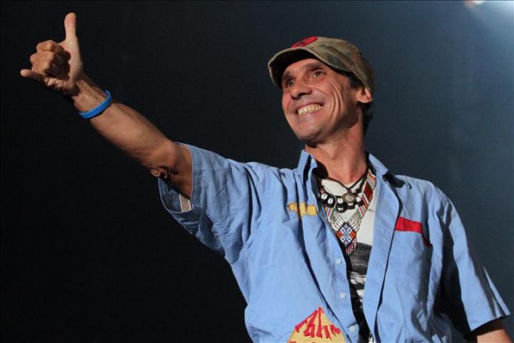 Manu Chao rechaza la ley SB1070 en reciente visita a Phoenix Manu Chao rechaza la ley SB1070 en reciente visita a Phoenix