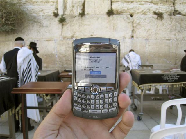 BlackBerry anuncia que ha restablecido todos sus servicios BlackBerry anuncia que ha restablecido todos sus servicios