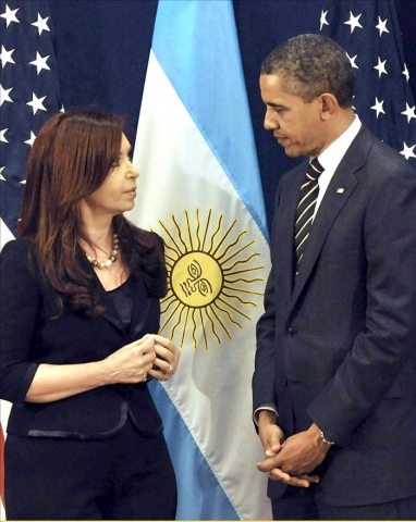 Obama y Fernández reactivan las relaciones entre EE.UU. y Argentina Obama y Fernández reactivan las relaciones entre EE.UU. y Argentina