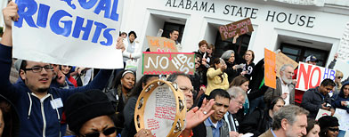 Alabama se convierte en “zona cero” de la lucha por derechos de inmigrantes Alabama se convierte en “zona cero” de la lucha por derechos de inmigrantes