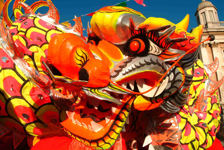 China da la bienvenida al año del dragón con una mezcla de ilusión y temor China da la bienvenida al año del dragón con una mezcla de ilusión y temor