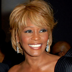 Muere Whitney Houston a los 48 años Muere Whitney Houston a los 48 años