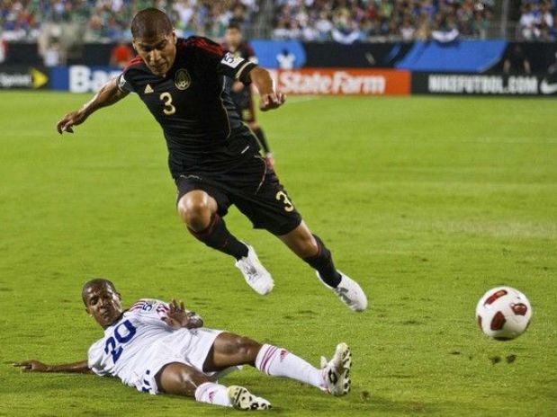 Salcido espera a un duro rival en amistoso ante Colombia Salcido espera a un duro rival en amistoso ante Colombia