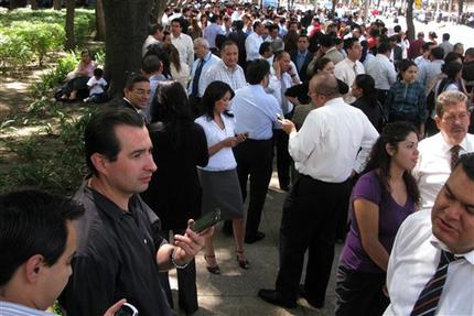 México, sacudido por un fuerte temblor, sin víctimas mortales México, sacudido por un fuerte temblor, sin víctimas mortales
