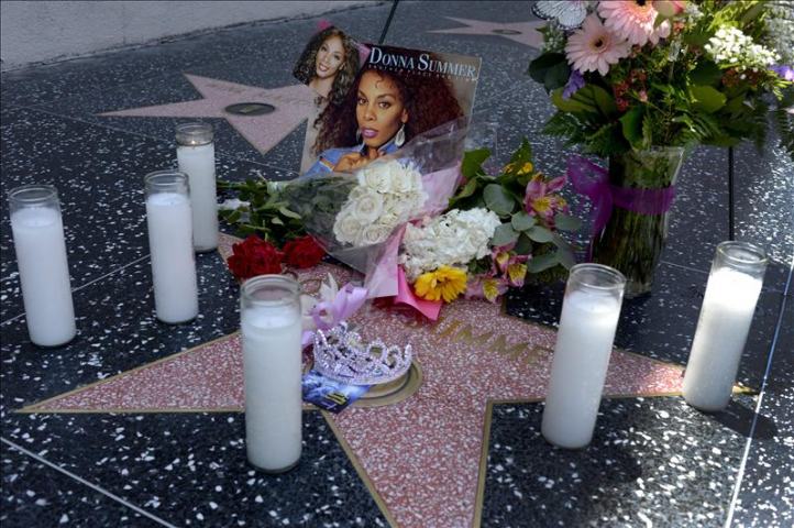 Muere Donna Summer, la reina de la música disco, a los 63 años Muere Donna Summer, la reina de la música disco, a los 63 años