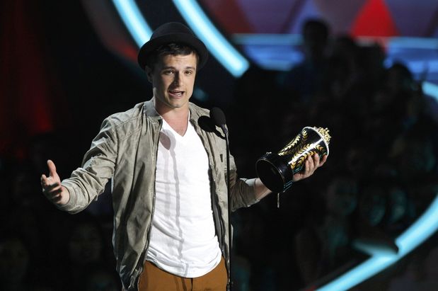 “The Hunger Games” se da un banquete en los MTV Movie Awards “The Hunger Games” se da un banquete en los MTV Movie Awards