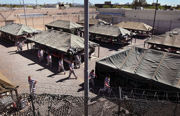 Arpaio cierra cárceles durante protestas de inmigrantes