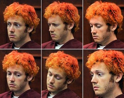 Holmes acusado de 140 cargos por ataque en cine de Colorado