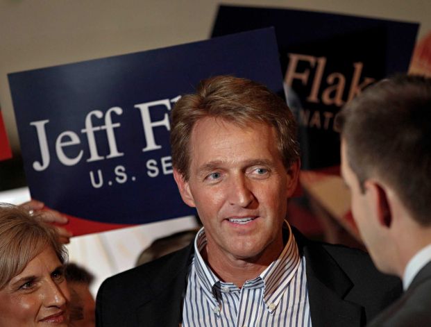 Flake gana nominación republicana de Arizona para el Senado Flake gana nominación republicana de Arizona para el Senado