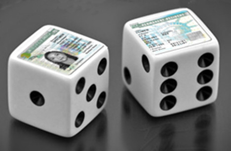 El programa oficial del Sorteo de Tarjetas Verdes del gobierno de los Estados Unidos comienza hoy. 55.000 ganadores serán seleccionados para vivir y trabajar en los Estados Unidos El programa oficial del Sorteo de Tarjetas Verdes del gobierno de los Estados Unidos comienza hoy. 55.000 ganadores serán seleccionados para vivir y trabajar en los Estados Unidos