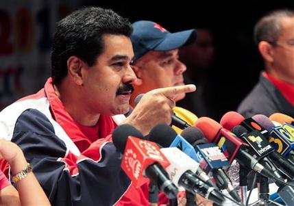 Con dudas, confían en que Cahvez asumirá las riendas del gobierno el 10 de enero
