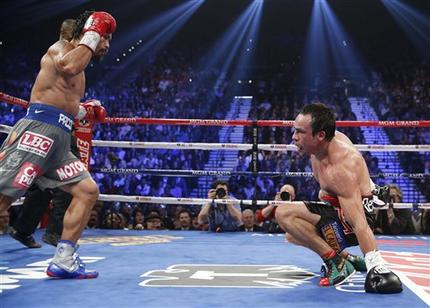 Márquez noquea a Pacquiao en el 6to episodio Márquez noquea a Pacquiao en el 6to episodio