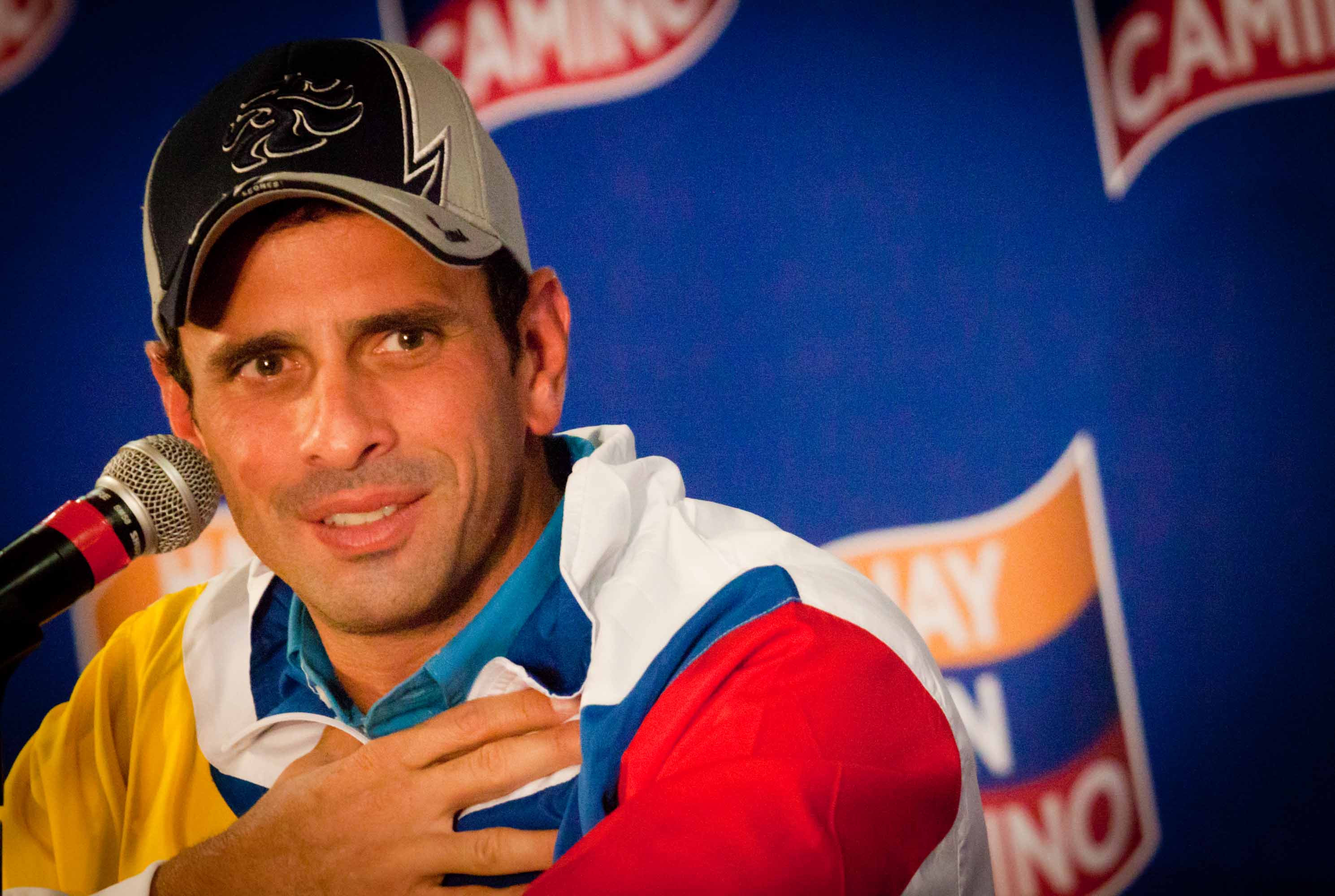 Capriles, hacia un segundo asalto por la presidencia de Venezuela Capriles, hacia un segundo asalto por la presidencia de Venezuela