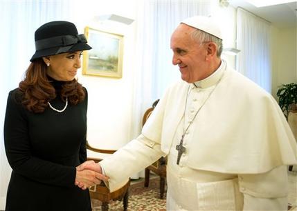 El Papa recibe a presidenta Argentina El Papa recibe a presidenta Argentina