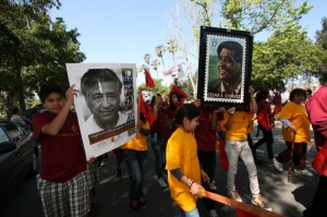 "Ustedes continúan hoy con el trabajo de mi abuelo", dijo Alejandro Chávez, nieto del fallecido líder de los derechos civiles nacido en Arizona. El Día de César Chávez fue el domingo, en honor a su cumpleaños.
