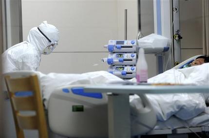 Niño se recupera de gripe aviar en China Niño se recupera de gripe aviar en China