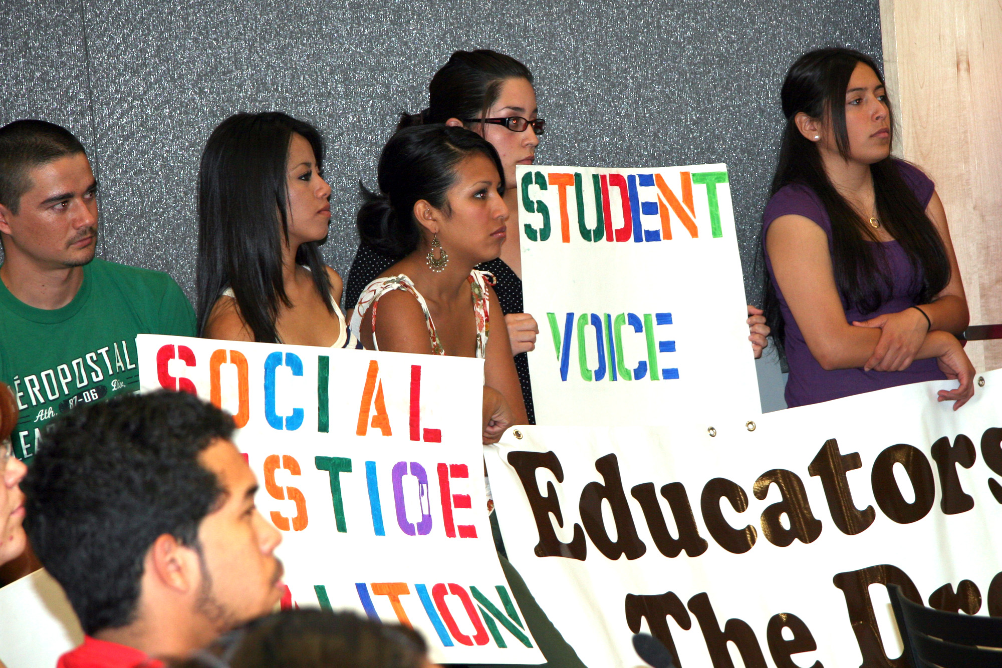 Debate sobre estudiantes inmigrantes en Arizona Debate sobre estudiantes inmigrantes en Arizona