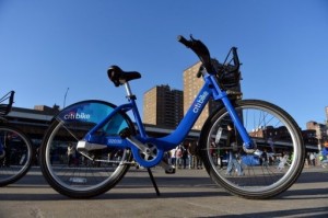 Recientemente fue lanzado en Nueva York un servicio de bicicletas para uso libre, similar a los esquemas que ya funcionan en ciudades como París, Montreal, Londres o Barcelona, entre otras. (AFP | stan honda)