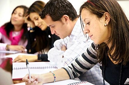 El primer instinto tal vez no sea siempre el correcto en las preguntas de opción múltiple El primer instinto tal vez no sea siempre el correcto en las preguntas de opción múltiple