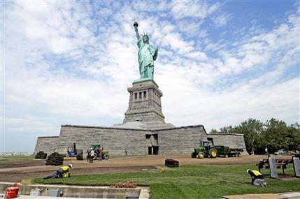 Reabren la estatua de La Libertad Reabren la estatua de La Libertad
