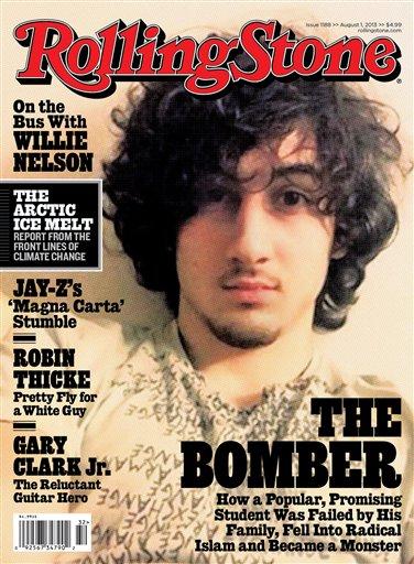 Controversia por la portada de la Revista Rolling Stone con la imagen del sospechoso de los ataques de la maratón de Boston Controversia por la portada de la Revista Rolling Stone con la imagen del sospechoso de los ataques de la maratón de Boston
