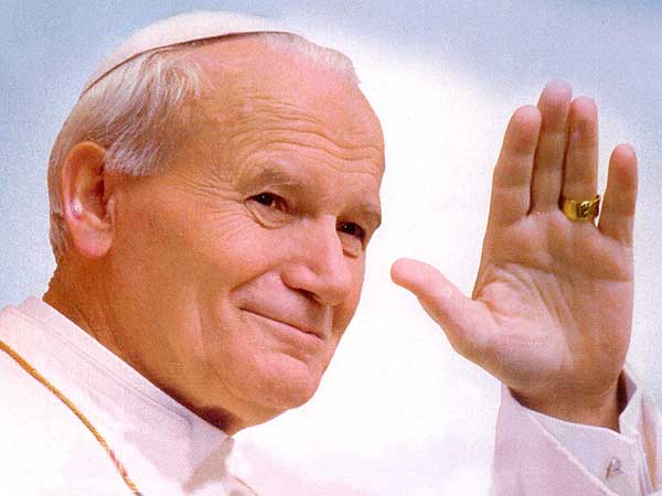Papa abre camino a canonización de Juan Pablo II Papa abre camino a canonización de Juan Pablo II
