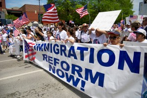 Los defensores de los inmigrantes han afirmado que les fue bien durante en su campaña durante el descanso de agosto para presionar a los representantes republicanos a que actúen durante el otoño. Una inusual alianza bien financiada de católicos y evangélicos, sindicatos, grupos empresariales y otros han puesto en la mira a docenas de miembros del Partido Republicano que parecen estar dispuestos a escucharlos y señalan que tendrán apoyo cuando el Congreso reanude la sesión.